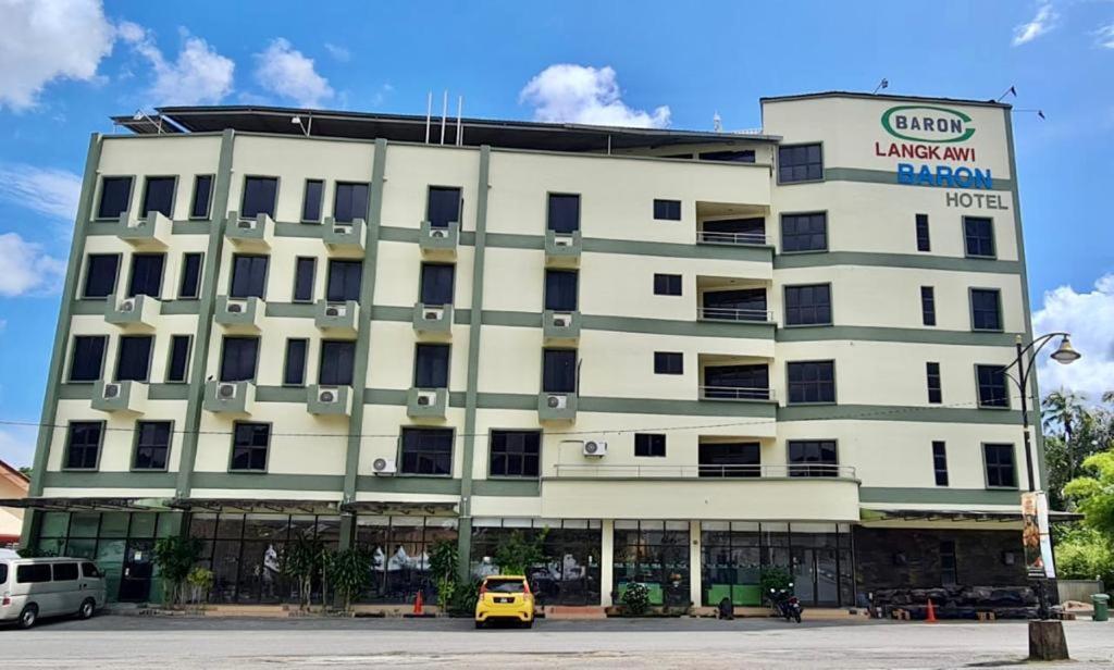 Langkawi Baron Hotel Kuah Eksteriør billede