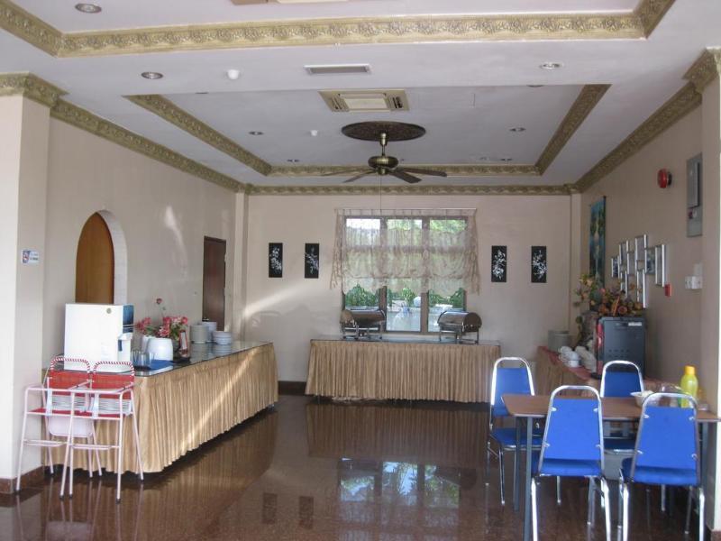 Langkawi Baron Hotel Kuah Eksteriør billede