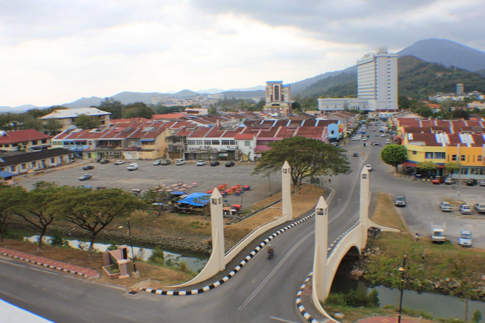 Langkawi Baron Hotel Kuah Eksteriør billede