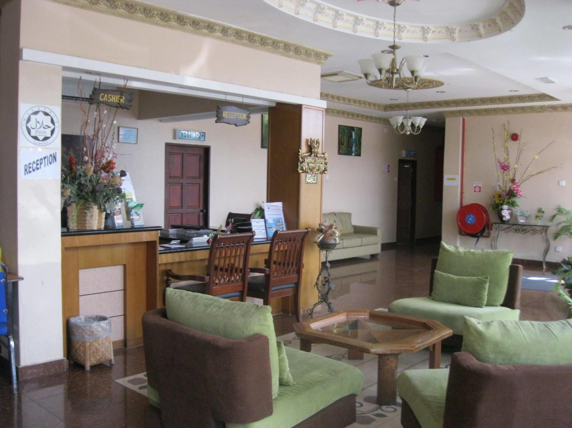 Langkawi Baron Hotel Kuah Eksteriør billede