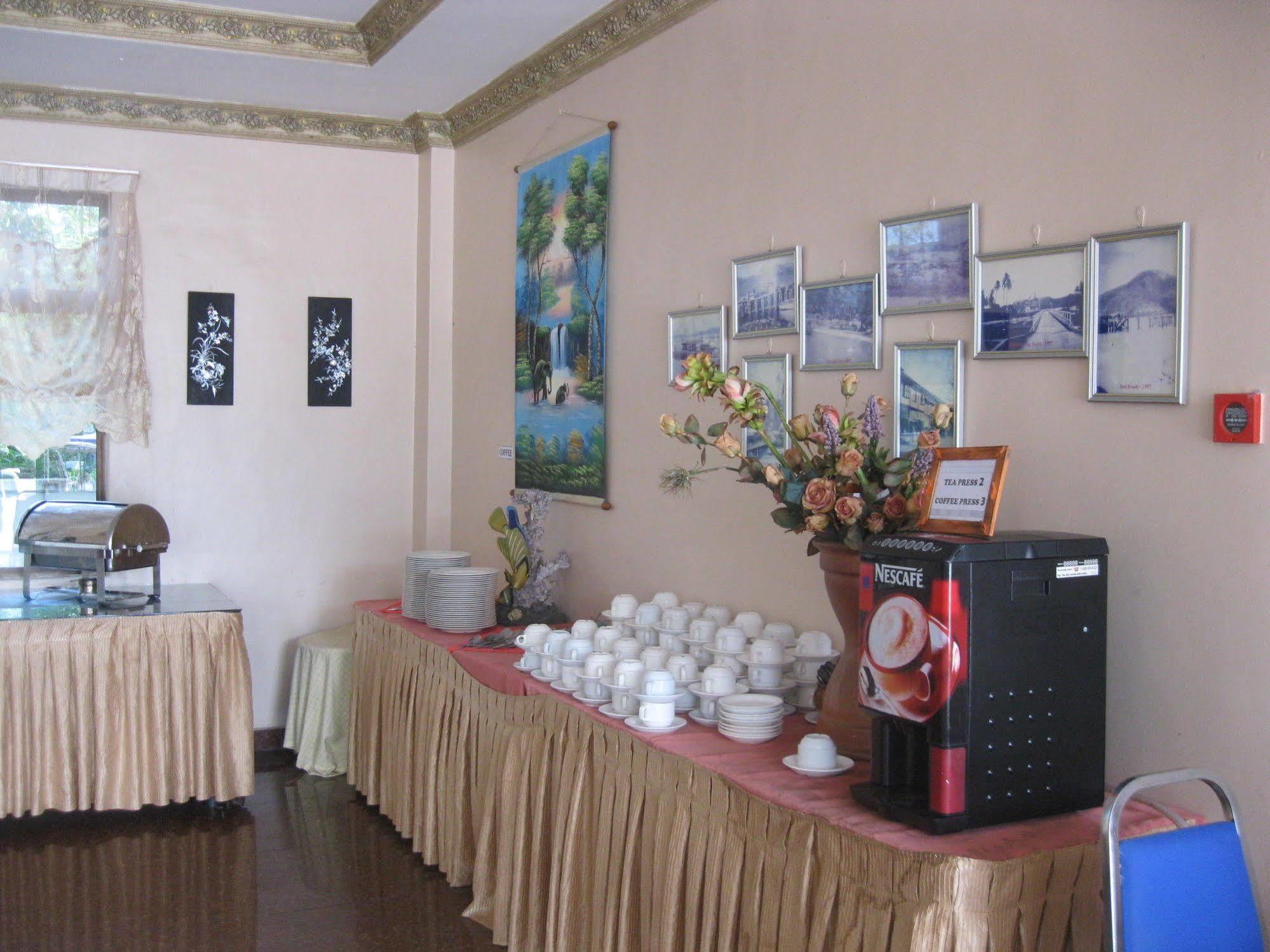 Langkawi Baron Hotel Kuah Eksteriør billede